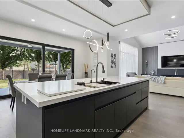 Spectacular Custom Home in Port Credit