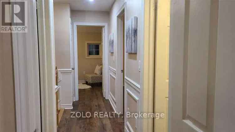 Stunning Home with Custom Upgrades Spacious Open Concept Modern Kitchen 3 Bedrooms 5Pc Bath