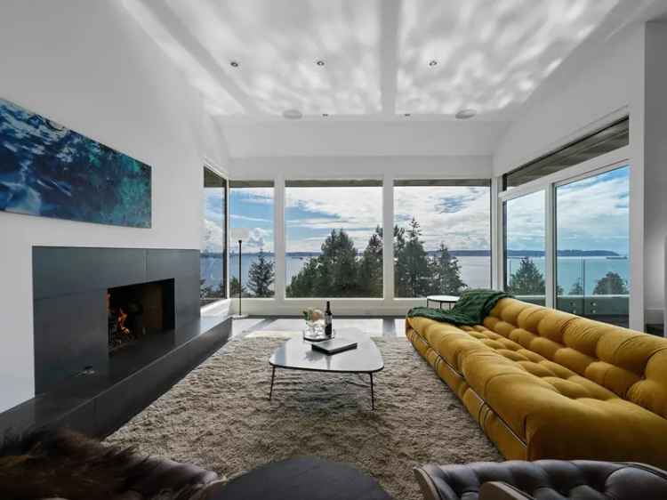 Westmount WV House for Sale: Estate Masterpiece with Unobstructed Views