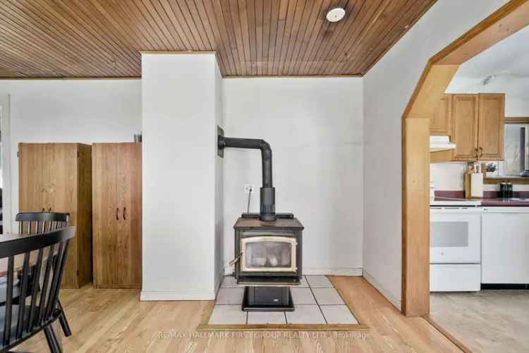 Country Home with Walk-Out Basement and Barn Roseneath