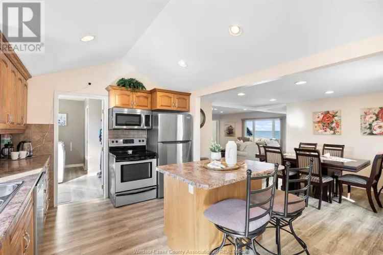 Lakefront Home 3 Bedrooms 2 Baths 156ft Shoreline