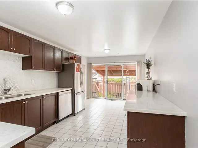 4 Bed 3 Bath Home in Sandringham-Wellington