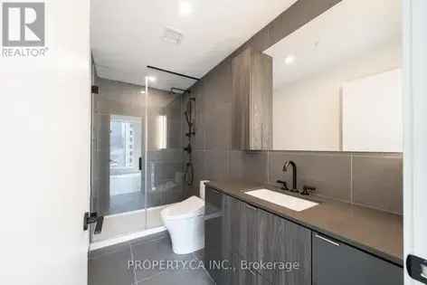 2 rooms apartment of 505 m² in Toronto