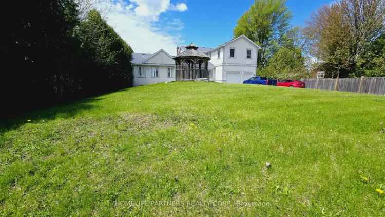 House For Sale in Georgina, Ontario