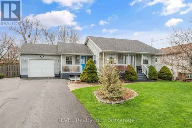 3 1 Bedroom Bungalow in Ridgeway with Garage and Deck