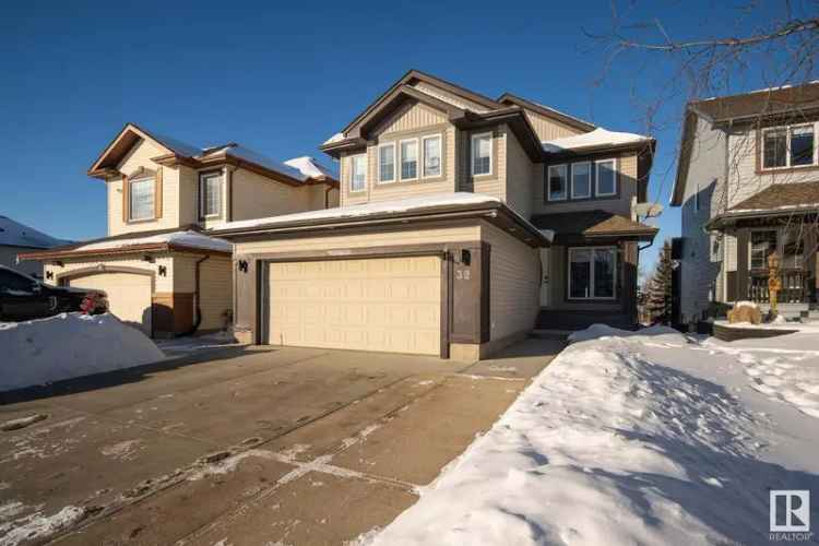 Fully Finished 2-Storey Home with Walkout Basement in Sherwood Park