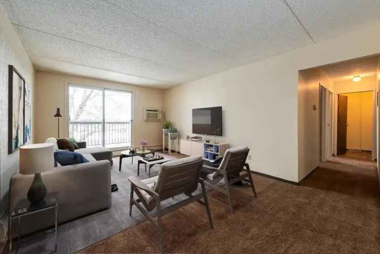 34 Kleisinger Cres -  in Regina