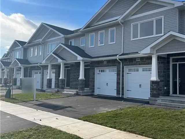 Townhouse For Sale in Greater Napanee, Ontario