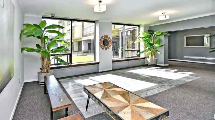 Condo For Sale in 5, Massey Square, Toronto, Ontario