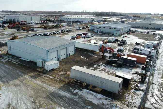 Commercial property For Sale in 602, McCool Street, Town of Crossfield, Alberta