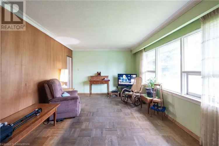 Mississauga Lakeview Bungalow - Investment Opportunity