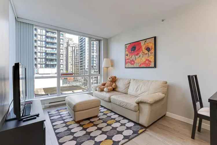Downtown Vancouver Condo for Sale