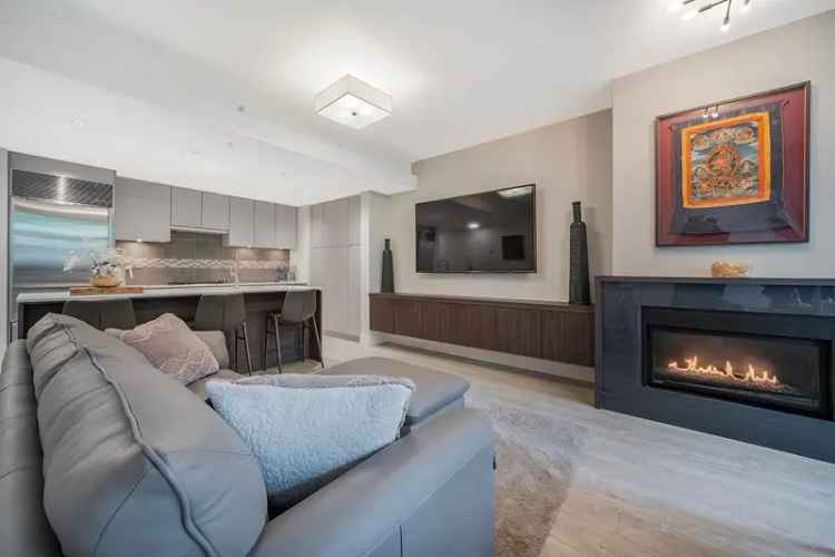 A $1,629,900.00 Townhouse with 3 bedrooms in Fairview VW, Vancouver West