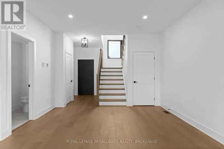 Amherstview 2500 sq ft 2-Storey Home - Custom Built with Modern Kitchen and Ensuite