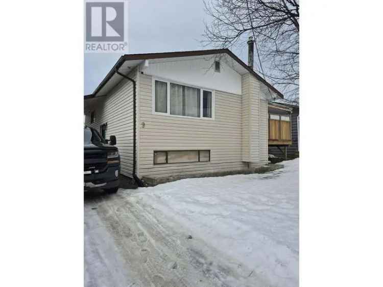 Buy house with RV parking and shop in an ideal family-friendly location