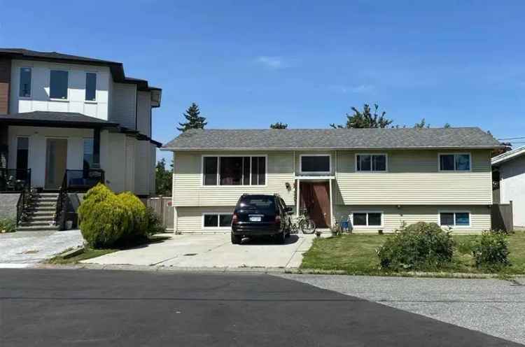 5 Bedroom Family Home with Rental Suite - West Abbotsford