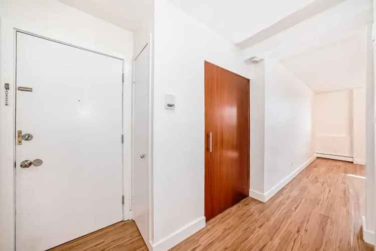 Bankview Condo: 2-Bedroom, Updated, Pet-Friendly, Low Condo Fees