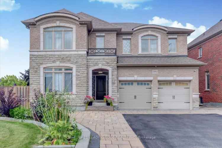 House For Sale in Pickering, Ontario