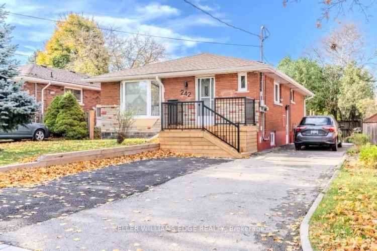 House For Sale in Hamilton, Ontario