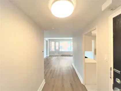 4 Room 71m² Montreal Apartment High Ceilings Balcony Parking