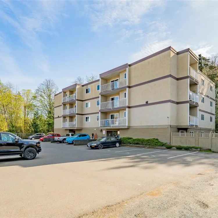 Nanaimo Condo for Sale 2 Bed 1 Bath Near Hospital