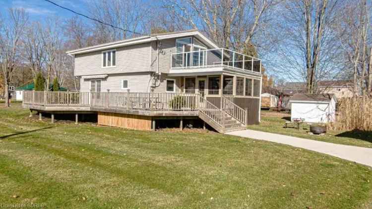 House For Sale in Turkey Point, Ontario