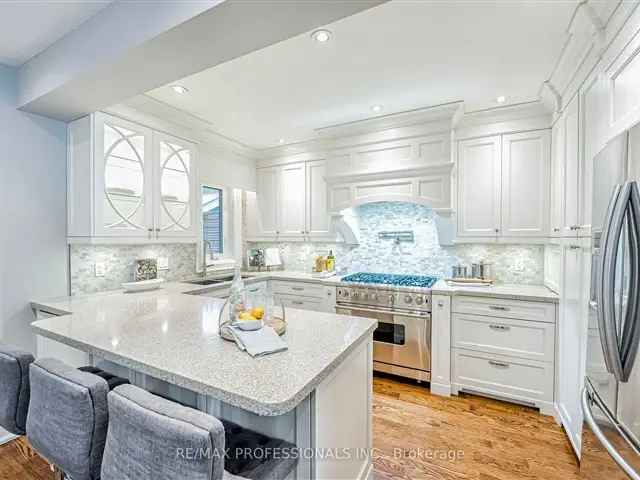 Stunning Renovated Home New Toronto 3 4 Beds High End Finishes