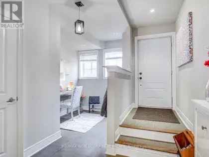 3 rooms apartment of 209 m² in Toronto