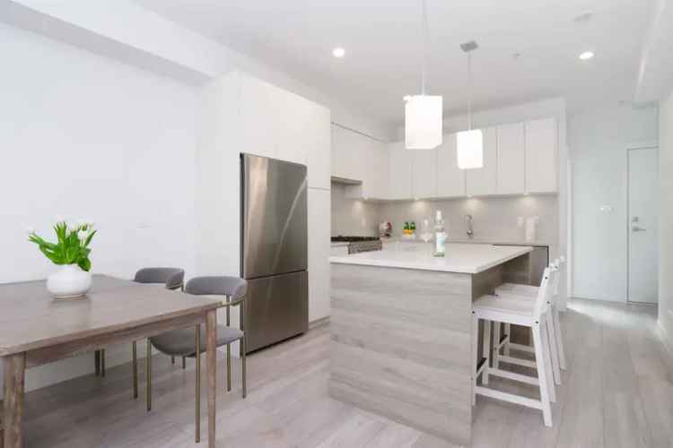 North Vancouver Townhome for Sale: Modern 2-Bed, 3-Bath End Unit