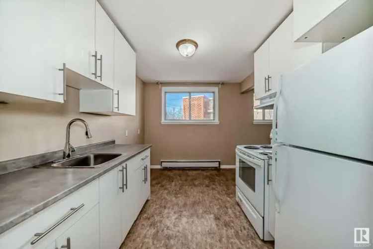 River Valley Condo Steps from Amenities