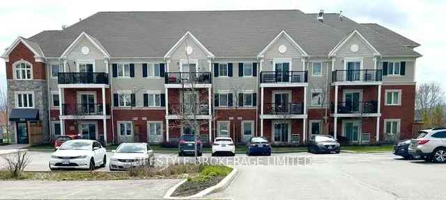 Ground Floor Condo 2 Bed 2 Bath All Appliances Included