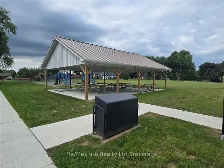 Lots near Port Burwell Park and Community Center