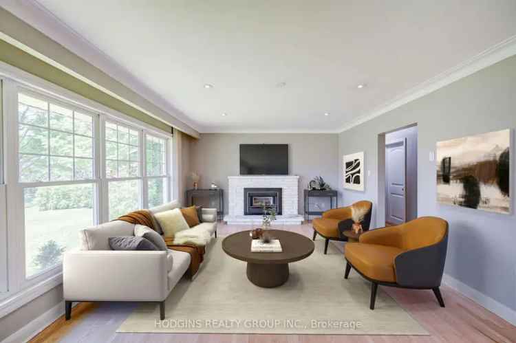 House For Sale in Mississauga, Ontario