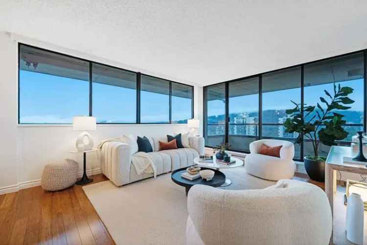 Condo For Sale in Burnaby, British Columbia