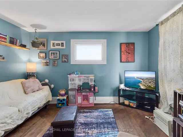 House For Sale in Port Hope, Ontario