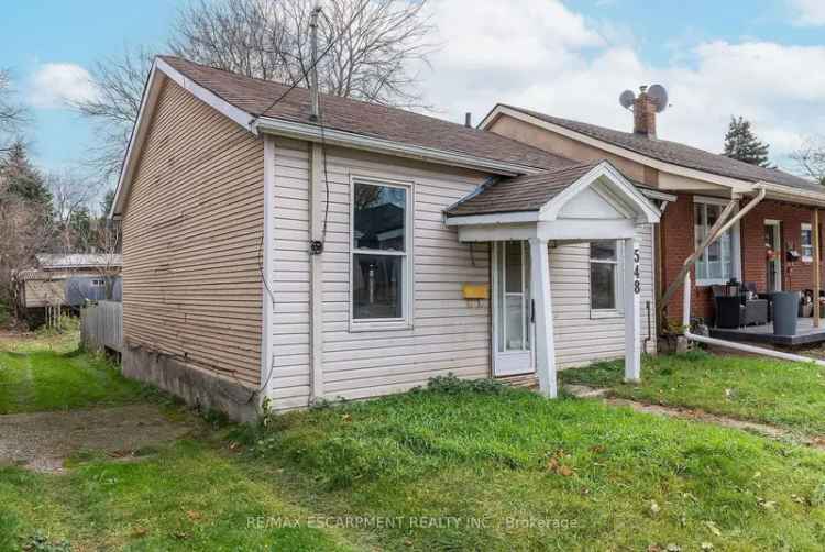 House For Sale in 548, Mary Street, Hamilton, Ontario