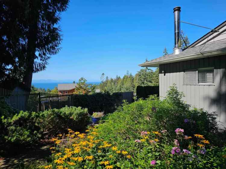 A $1,529,000.00 House/Single Family with 3 bedrooms in Bowen Island, Bowen Island