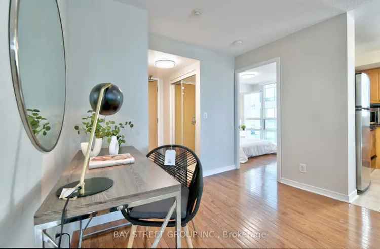 Luxurious 2-Bedroom Condo in Yonge and Finch