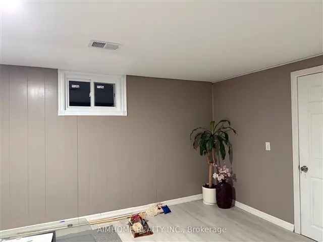 3 Bedroom 2 Washroom Walkout Basement Unit in North York