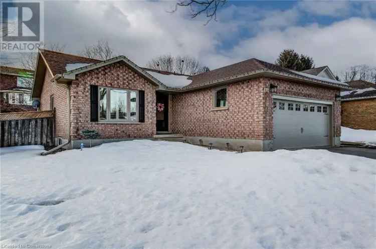 House For Sale in 127, Fairlake Drive, Cambridge, Ontario