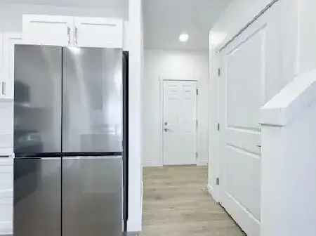 Brand new house in uplands Edmonton - when rent rent new