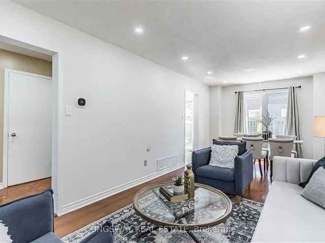 House For Sale in Brampton, Ontario