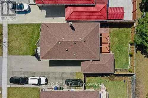 House For Sale In Curan Hall Toronto Updated Home With Park Access