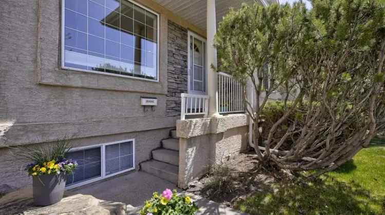 Signal Hill Bungalow  Updated Kitchen New Furnace Finished Basement