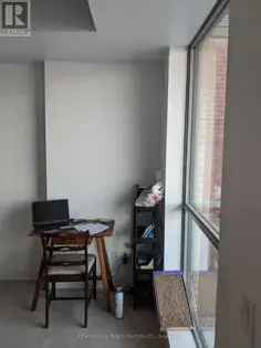 1 room apartment of 327 m² in Toronto