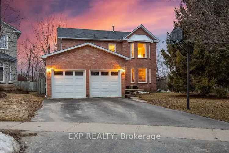 6 Bedroom Family Home Near Georgian Mall and RVH