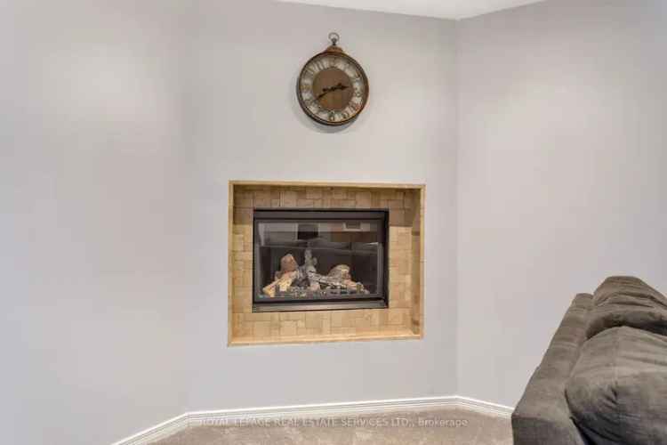 3-Bedroom Detached Home in West Oak Trails Oakville