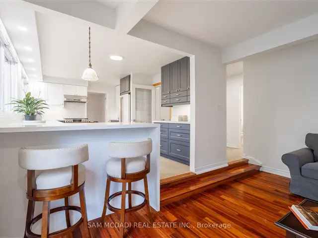 Charming Lorne Park Home Renovated Kitchen Finished Basement