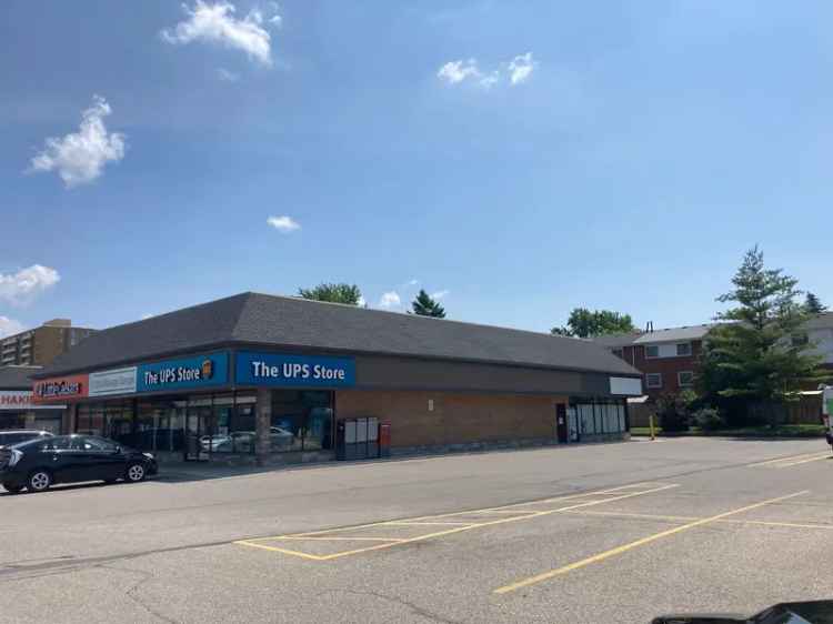 Retail For Rent in 525, Highland Road West, Kitchener, Ontario