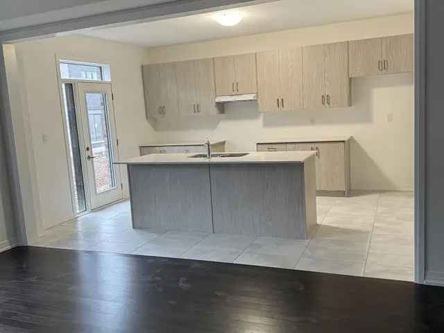 Luxury 4-Bed 4-Bath Detached House Near Caledon